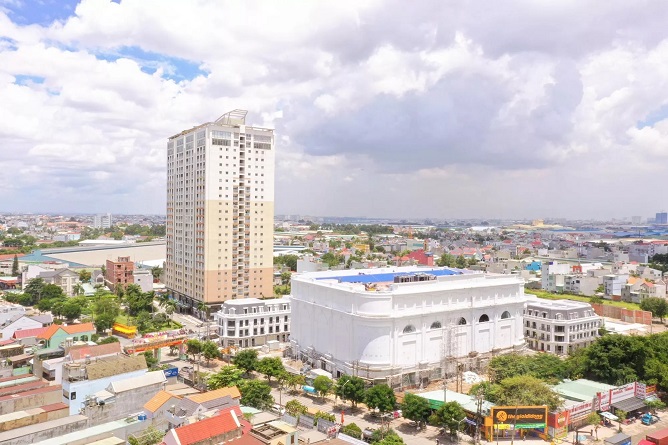 Bất động sản quanh Vincom Plaza Dĩ An sôi động, giá tăng mạnh sau 1 năm